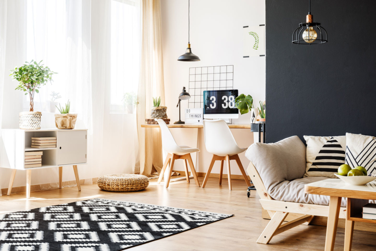 The Essential Guide to Buying a Home: Key Criteria and Red Flags to Watch